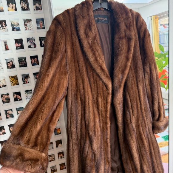 Henri Bendel Fur Mink Coat - Picture 2 of 10
